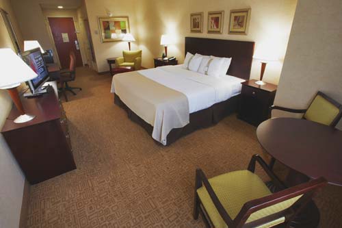 A view of the interior of a hotel room at the Holiday Inn, Winchester, VA.